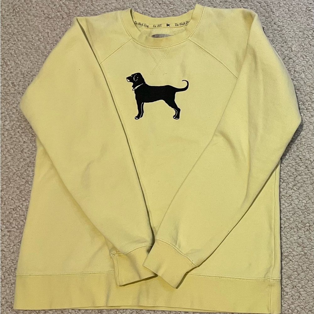 Black Dog women’s extra small crew neck sweatshirt in yellow